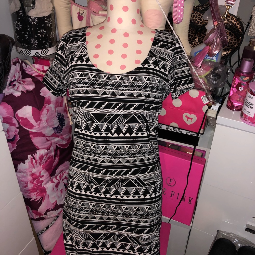 Victoria secret PINK open back dress - Picture 7 of 7